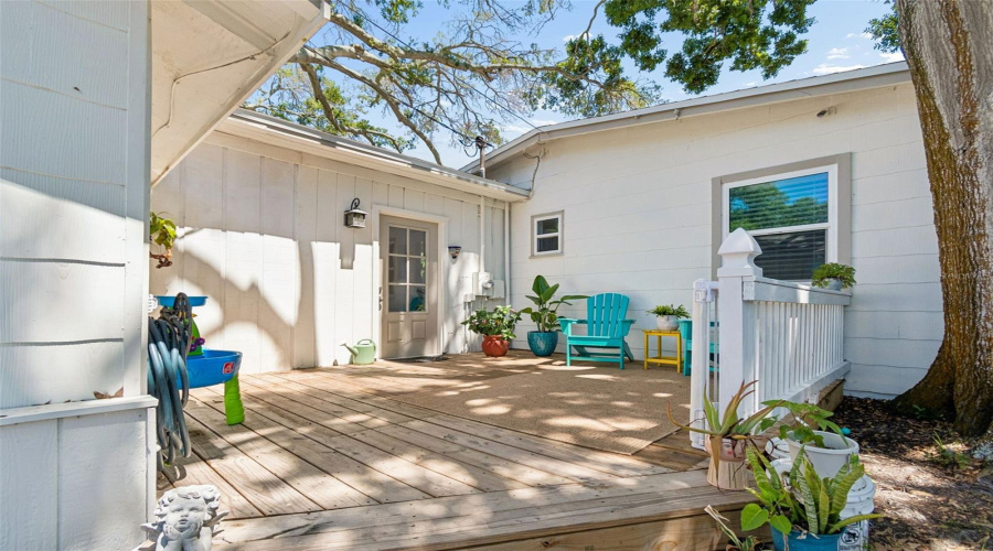 St Petersburg, Florida 33713, 3 Bedroom Bedrooms, ,2 Bathroombathrooms,Residential,For Sale,16Th,0,Mfrtb8522892