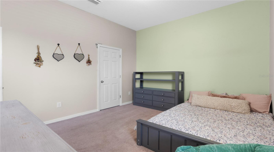 Riverview, Florida 33579, 5 Bedroom Bedrooms, ,4 Bathroombathrooms,Residential,For Sale,Cross Vine,0,Mfrtb8492786