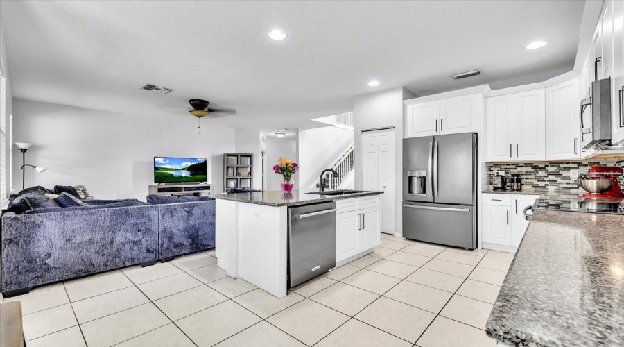 Port Charlotte, Florida 33980, 4 Bedroom Bedrooms, ,2 Bathroombathrooms,Residential,For Sale,River Bank,0,Mfrc7529972