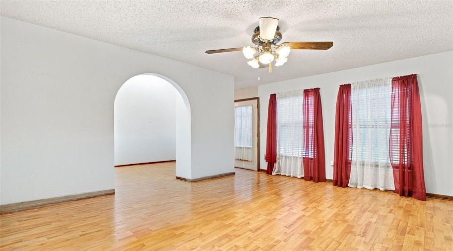 New Port Richey, Florida 34654, 3 Bedroom Bedrooms, ,3 Bathroombathrooms,Residential,For Sale,Jasmine,0,Mfrtb8529200