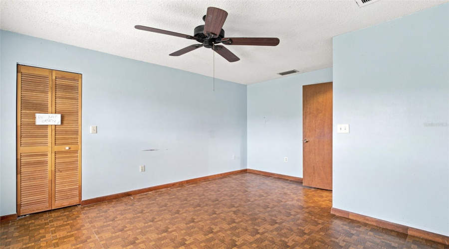 New Port Richey, Florida 34654, 3 Bedroom Bedrooms, ,3 Bathroombathrooms,Residential,For Sale,Jasmine,0,Mfrtb8529200