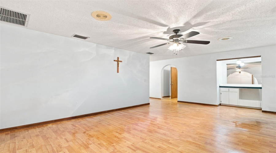 New Port Richey, Florida 34654, 3 Bedroom Bedrooms, ,3 Bathroombathrooms,Residential,For Sale,Jasmine,0,Mfrtb8529200