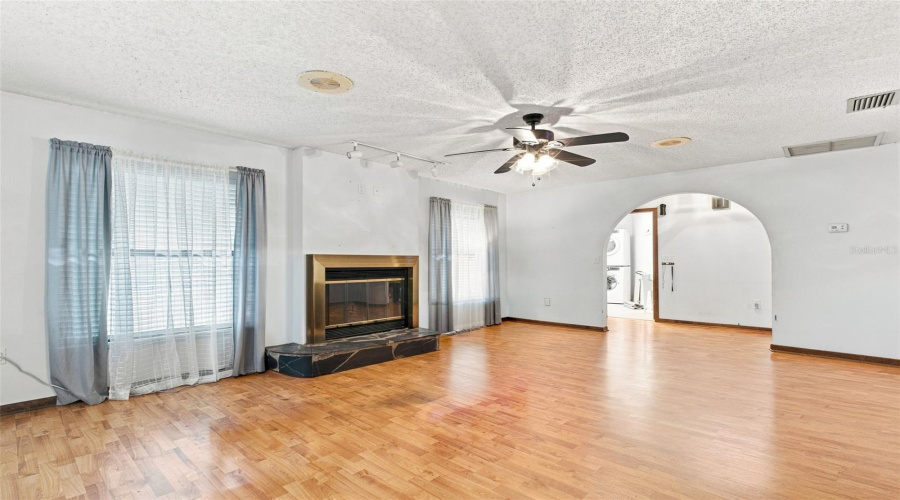 New Port Richey, Florida 34654, 3 Bedroom Bedrooms, ,3 Bathroombathrooms,Residential,For Sale,Jasmine,0,Mfrtb8529200