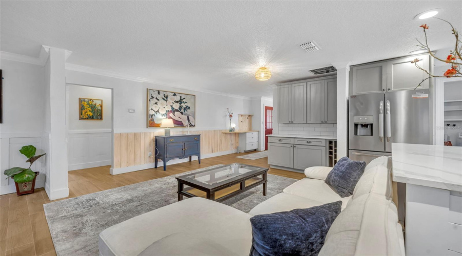 Winter Park, Florida 32789, 4 Bedroom Bedrooms, ,4 Bathroombathrooms,Residential,For Sale,Chestnut,0,Mfro6402502