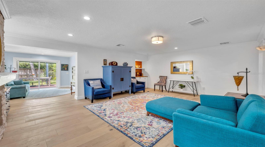 Winter Park, Florida 32789, 4 Bedroom Bedrooms, ,4 Bathroombathrooms,Residential,For Sale,Chestnut,0,Mfro6402502