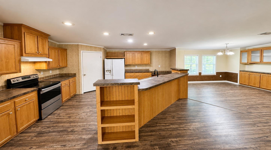 Brooksville, Florida 34601, 3 Bedroom Bedrooms, ,2 Bathroombathrooms,Residential,For Sale,Citrus,0,Mfrtb8540834