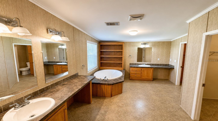 Brooksville, Florida 34601, 3 Bedroom Bedrooms, ,2 Bathroombathrooms,Residential,For Sale,Citrus,0,Mfrtb8540834