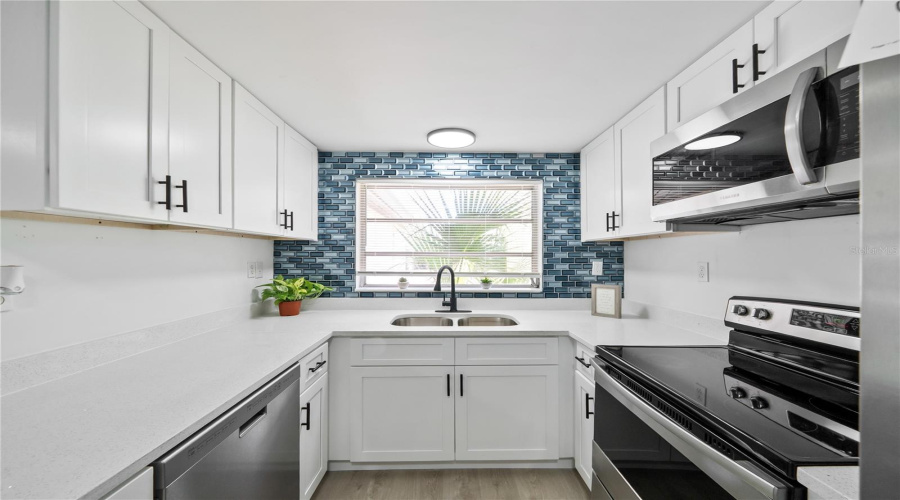 Daytona Beach, Florida 32117, 3 Bedroom Bedrooms, ,2 Bathroombathrooms,Residential,For Sale,Westward,0,Mfro6436922