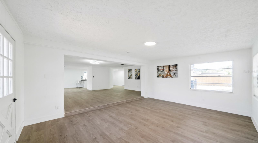 Daytona Beach, Florida 32117, 3 Bedroom Bedrooms, ,2 Bathroombathrooms,Residential,For Sale,Westward,0,Mfro6436922