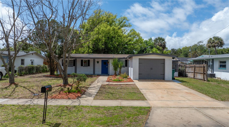 Daytona Beach, Florida 32117, 3 Bedroom Bedrooms, ,2 Bathroombathrooms,Residential,For Sale,Westward,0,Mfro6436922