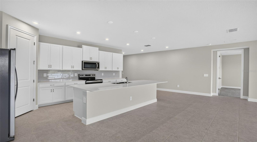 Parrish, Florida 34219, 3 Bedroom Bedrooms, ,2 Bathroombathrooms,Residential,For Sale,124Th,0,Mfrtb8445048