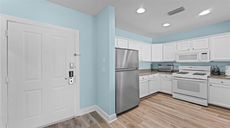 Reunion, Florida 34747, 1 Bedroom Bedrooms, ,1 Bathroombathrooms,Residential,For Sale,Seven Eagles Ct,0,Mfro6296979