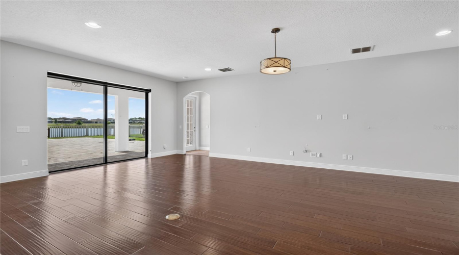 Lutz, Florida 33558, 5 Bedroom Bedrooms, ,3 Bathroombathrooms,Residential,For Sale,Nature View,0,Mfrl4963381