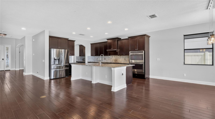Lutz, Florida 33558, 5 Bedroom Bedrooms, ,3 Bathroombathrooms,Residential,For Sale,Nature View,0,Mfrl4963381