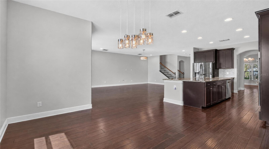 Lutz, Florida 33558, 5 Bedroom Bedrooms, ,3 Bathroombathrooms,Residential,For Sale,Nature View,0,Mfrl4963381