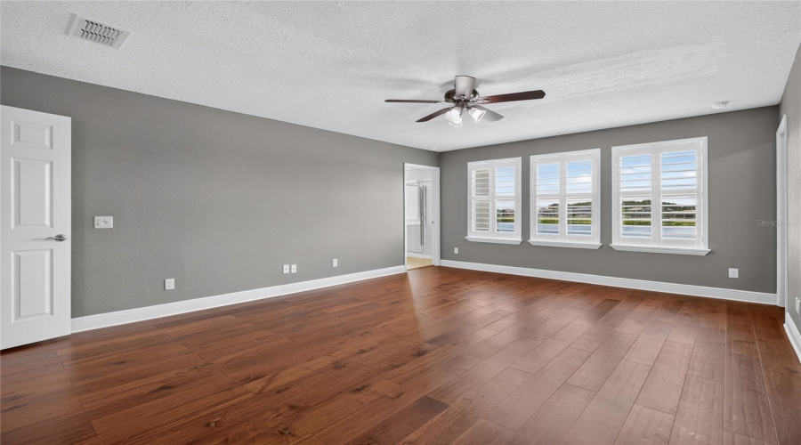 Lutz, Florida 33558, 5 Bedroom Bedrooms, ,3 Bathroombathrooms,Residential,For Sale,Nature View,0,Mfrl4963381