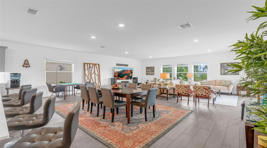 Orlando, Florida 32832, 5 Bedroom Bedrooms, ,3 Bathroombathrooms,Residential,For Sale,Language,0,Mfro6414908