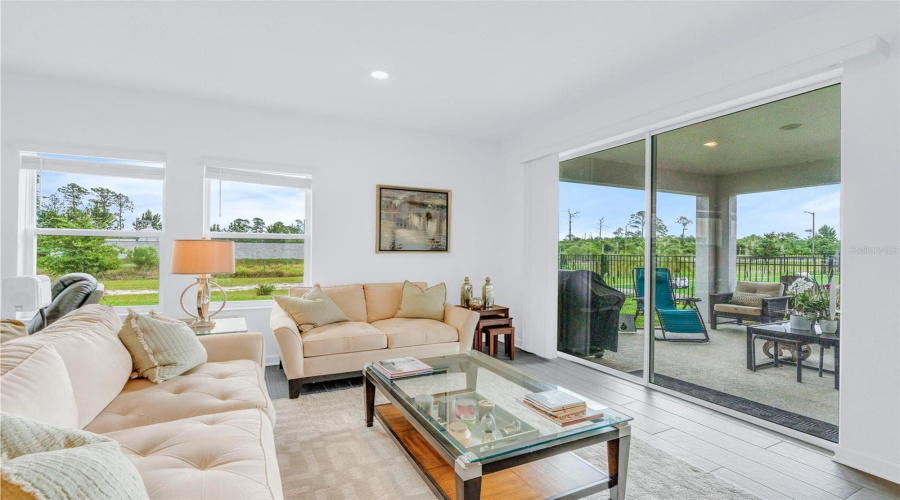 Orlando, Florida 32832, 5 Bedroom Bedrooms, ,3 Bathroombathrooms,Residential,For Sale,Language,0,Mfro6414908