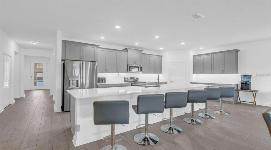 Orlando, Florida 32832, 5 Bedroom Bedrooms, ,3 Bathroombathrooms,Residential,For Sale,Language,0,Mfro6414908