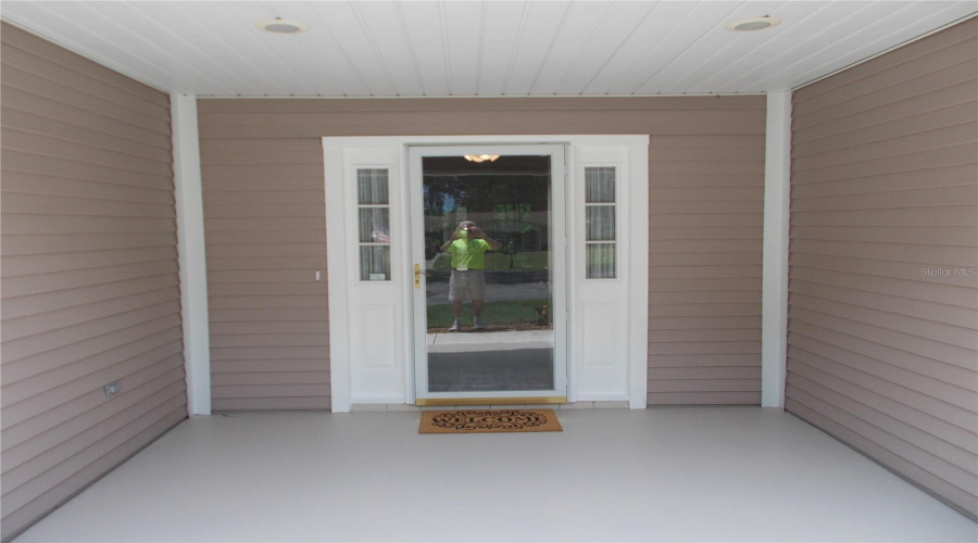 Front Entryway