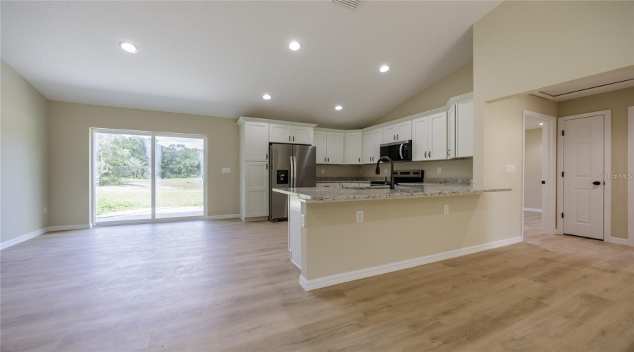 Williston, Florida 32696, 3 Bedroom Bedrooms, ,2 Bathroombathrooms,Residential,For Sale,Country Club,0,Mfrgc542278