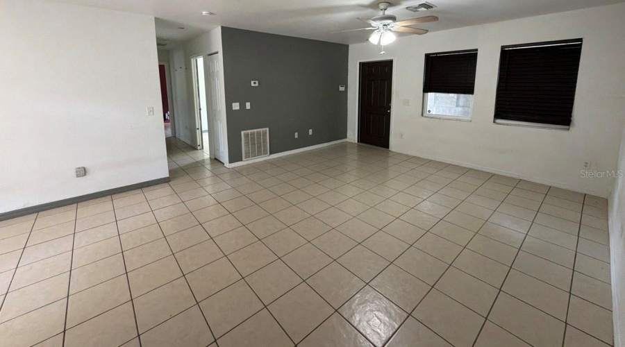 Venice, Florida 34293, 3 Bedroom Bedrooms, ,2 Bathroombathrooms,Residential,For Sale,Woodmere,0,Mfrn6145100
