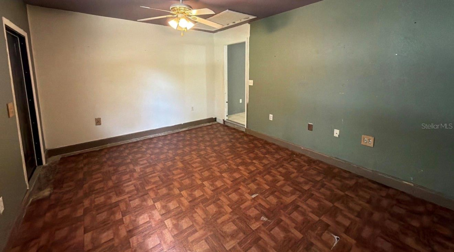 Venice, Florida 34293, 3 Bedroom Bedrooms, ,2 Bathroombathrooms,Residential,For Sale,Woodmere,0,Mfrn6145100