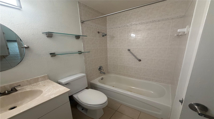 Venice, Florida 34293, 3 Bedroom Bedrooms, ,2 Bathroombathrooms,Residential,For Sale,Woodmere,0,Mfrn6145100