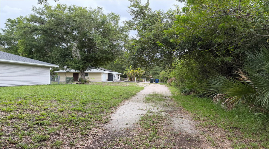 Venice, Florida 34293, 3 Bedroom Bedrooms, ,2 Bathroombathrooms,Residential,For Sale,Woodmere,0,Mfrn6145100