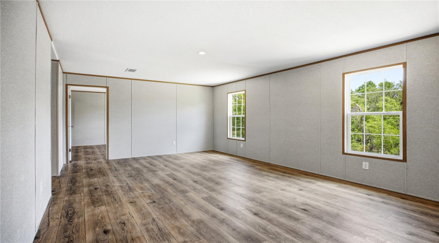 Interlachen, Florida 32148, 4 Bedroom Bedrooms, ,2 Bathroombathrooms,Residential,For Sale,London,0,Mfrgc540947