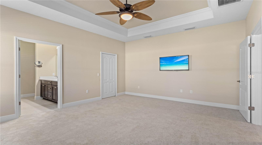 Sarasota, Florida 34243, 3 Bedroom Bedrooms, ,2 Bathroombathrooms,Residential,For Sale,Autumn Fern,0,Mfra4670884