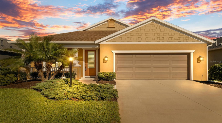 Sarasota, Florida 34243, 3 Bedroom Bedrooms, ,2 Bathroombathrooms,Residential,For Sale,Autumn Fern,0,Mfra4670884