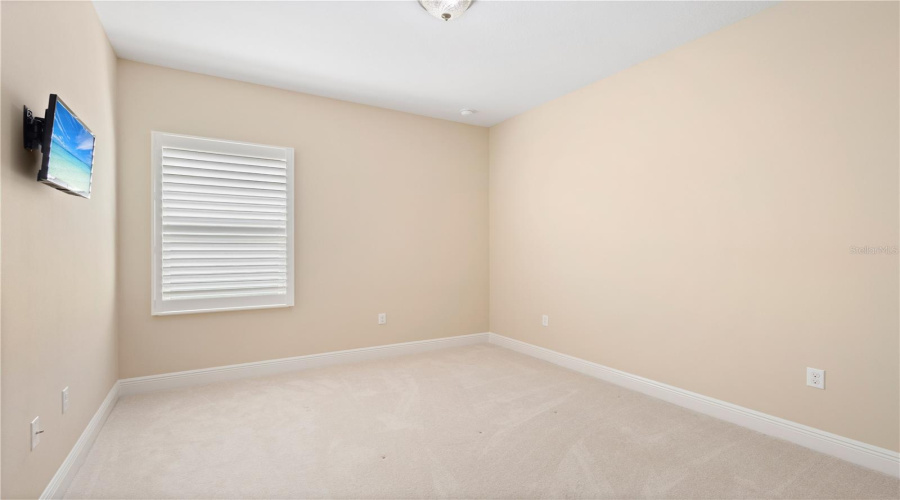 Sarasota, Florida 34243, 3 Bedroom Bedrooms, ,2 Bathroombathrooms,Residential,For Sale,Autumn Fern,0,Mfra4670884