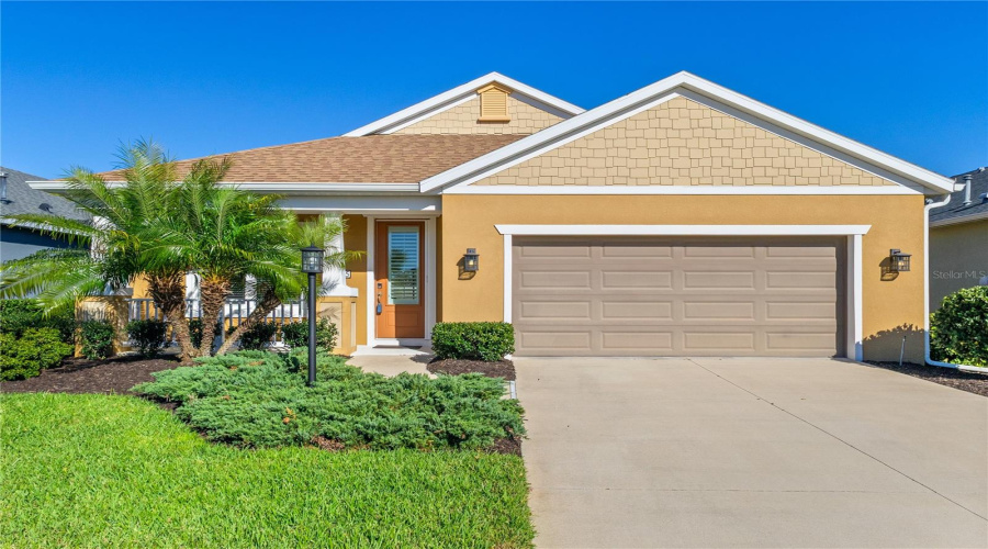 Sarasota, Florida 34243, 3 Bedroom Bedrooms, ,2 Bathroombathrooms,Residential,For Sale,Autumn Fern,0,Mfra4670884