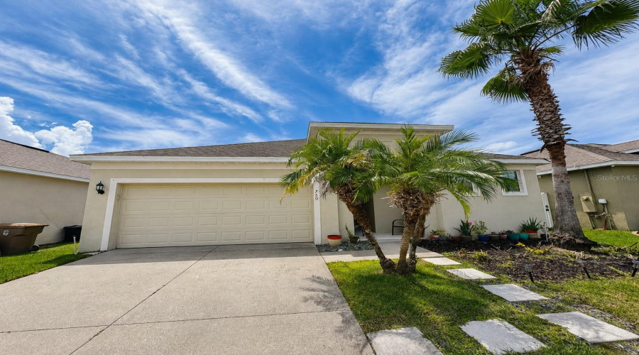 Kissimmee, Florida 34744, 4 Bedroom Bedrooms, ,2 Bathroombathrooms,Residential,For Sale,Star Magnolia,0,Mfrs5156316