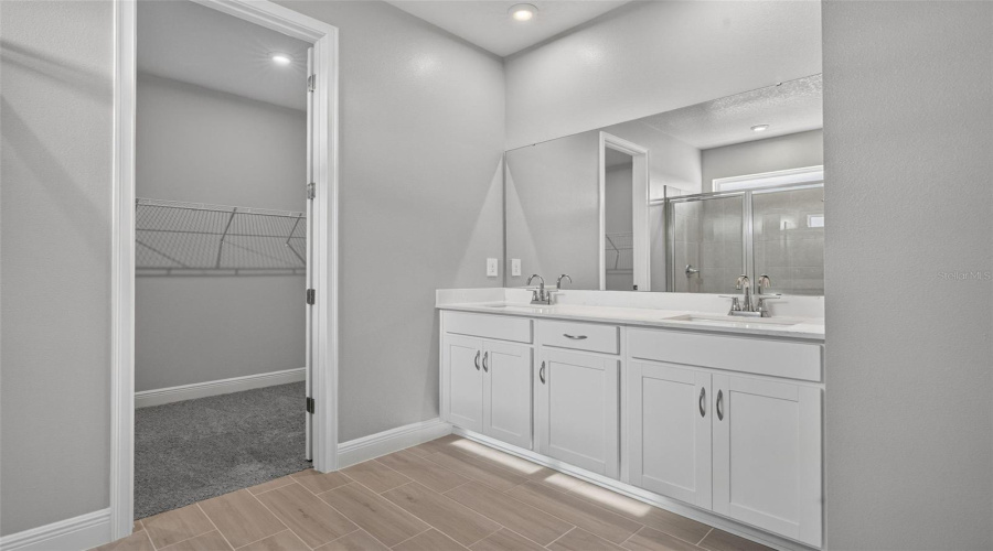 Parrish, Florida 34219, 4 Bedroom Bedrooms, ,3 Bathroombathrooms,Residential,For Sale,49Th,0,Mfrtb8537790