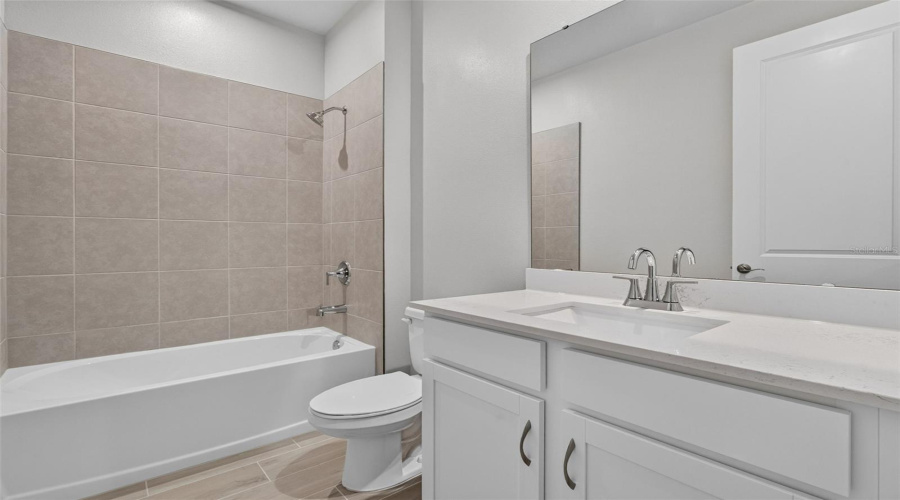 Parrish, Florida 34219, 4 Bedroom Bedrooms, ,3 Bathroombathrooms,Residential,For Sale,49Th,0,Mfrtb8537790
