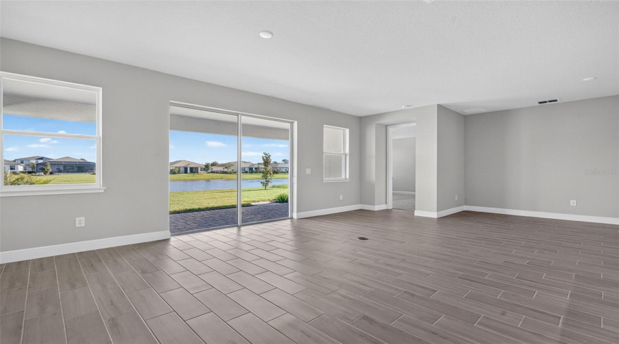 Parrish, Florida 34219, 4 Bedroom Bedrooms, ,3 Bathroombathrooms,Residential,For Sale,49Th,0,Mfrtb8537790