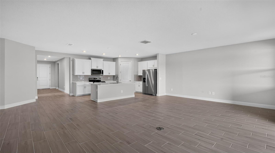 Parrish, Florida 34219, 4 Bedroom Bedrooms, ,3 Bathroombathrooms,Residential,For Sale,49Th,0,Mfrtb8537790