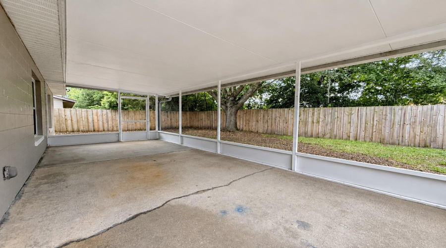 Screened Lanai