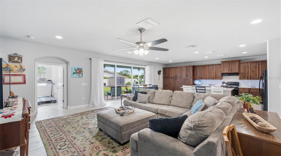 Tarpon Springs, Florida 34689, 3 Bedroom Bedrooms, ,2 Bathroombathrooms,Residential,For Sale,Florida,0,Mfrw7887067