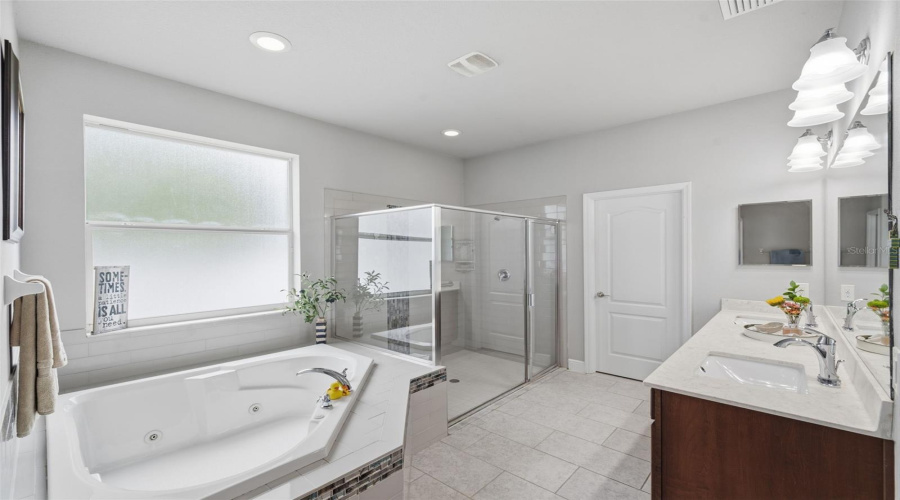 Tarpon Springs, Florida 34689, 3 Bedroom Bedrooms, ,2 Bathroombathrooms,Residential,For Sale,Florida,0,Mfrw7887067