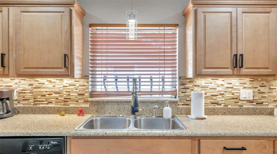 Tarpon Springs, Florida 34689, 3 Bedroom Bedrooms, ,2 Bathroombathrooms,Residential,For Sale,Carolina,0,Mfrtb8503708