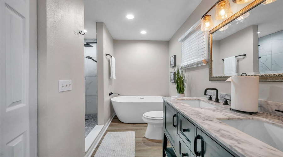 Tarpon Springs, Florida 34689, 3 Bedroom Bedrooms, ,2 Bathroombathrooms,Residential,For Sale,Carolina,0,Mfrtb8503708