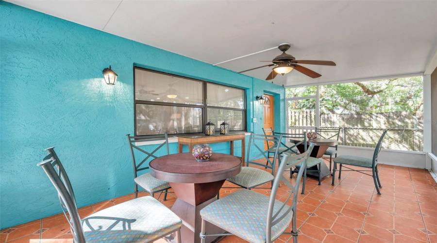 Tarpon Springs, Florida 34689, 3 Bedroom Bedrooms, ,2 Bathroombathrooms,Residential,For Sale,Carolina,0,Mfrtb8503708