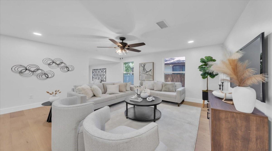 St Petersburg, Florida 33705, 4 Bedroom Bedrooms, ,3 Bathroombathrooms,Residential,For Sale,12Th,0,Mfrtb8503943