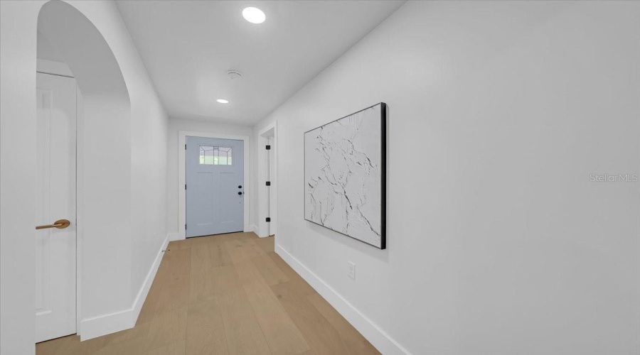 St Petersburg, Florida 33705, 4 Bedroom Bedrooms, ,3 Bathroombathrooms,Residential,For Sale,12Th,0,Mfrtb8503943
