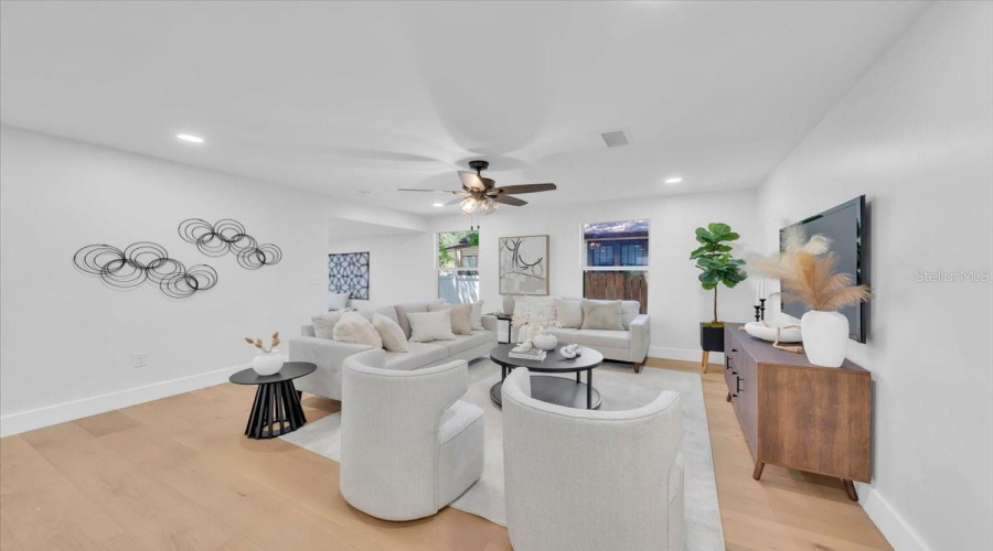 St Petersburg, Florida 33705, 4 Bedroom Bedrooms, ,3 Bathroombathrooms,Residential,For Sale,12Th,0,Mfrtb8503943