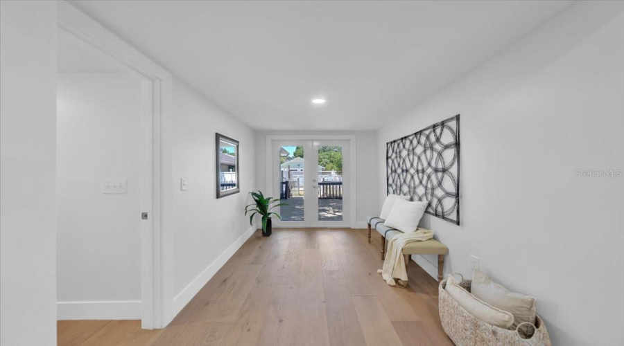 St Petersburg, Florida 33705, 4 Bedroom Bedrooms, ,3 Bathroombathrooms,Residential,For Sale,12Th,0,Mfrtb8503943