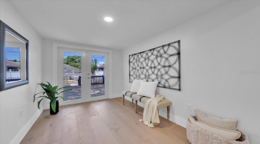 St Petersburg, Florida 33705, 4 Bedroom Bedrooms, ,3 Bathroombathrooms,Residential,For Sale,12Th,0,Mfrtb8503943